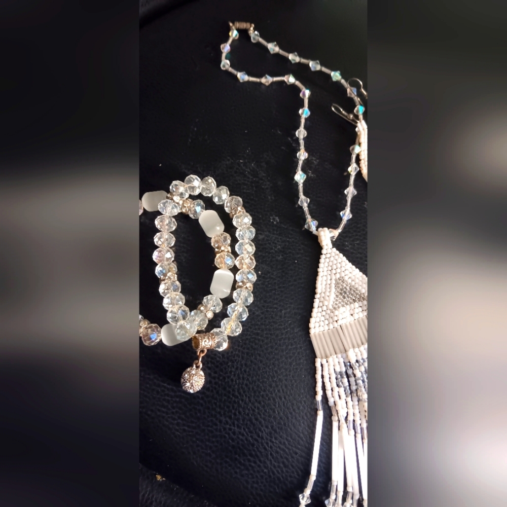 Krystal jewelry  white
